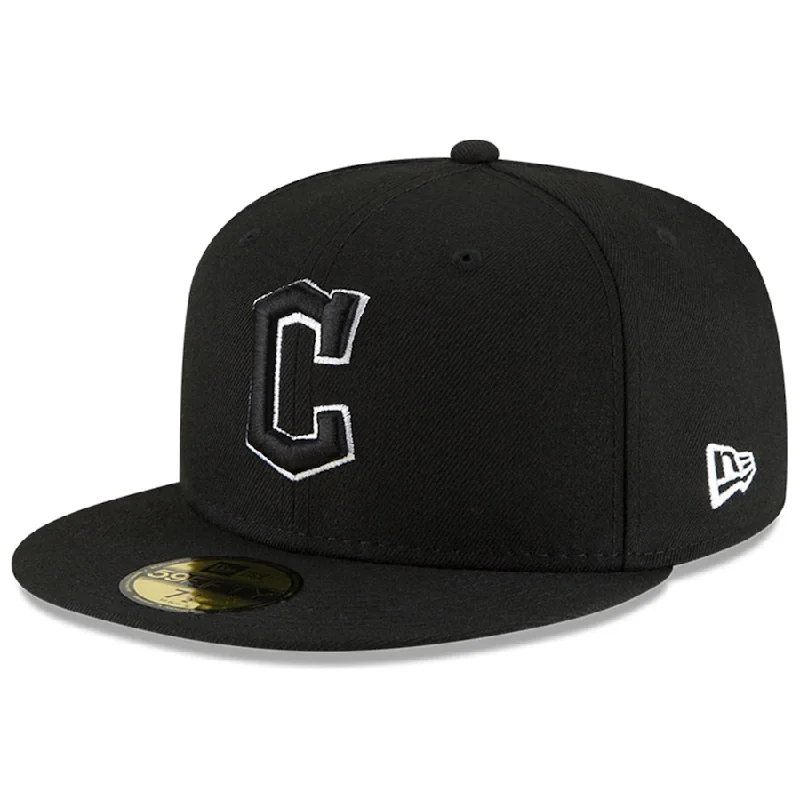 Warm Beanie Hat-CLEAVLAND GUARDIANS NEW ERA BASIC COLLECTION BLACK OUTLINE FITTED 59FIFTY-BLACK AND WHITE