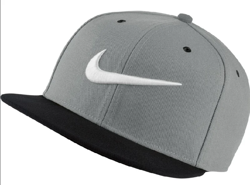 Casual Hat-Nike Sportswear Pro Swoosh Classic Hat