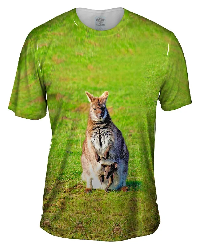 Black Graphic T-Shirt-Devoted Mom Kangaroo