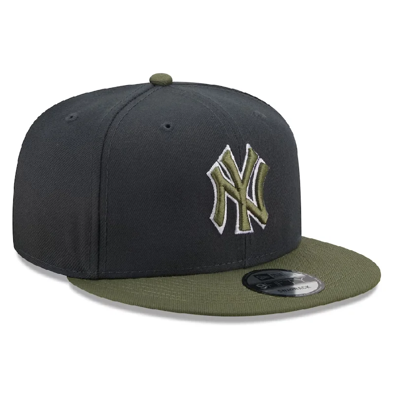 Classic Hat-New York Yankees 2-Tone Color Pack 9FIFTY Snapback Hat- Grey/Olive