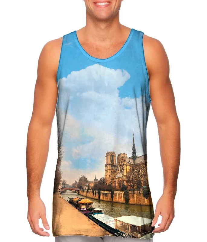 Graphic Sleeveless-Sleek Cathedral Notre Dame